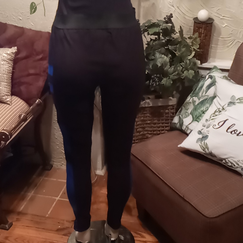 Pants - Picture 4 of 4